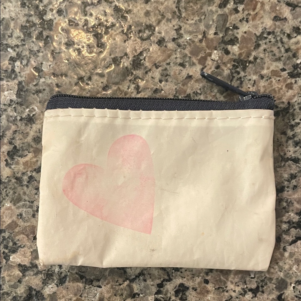 Cream Change Pouch with Pink Heart
